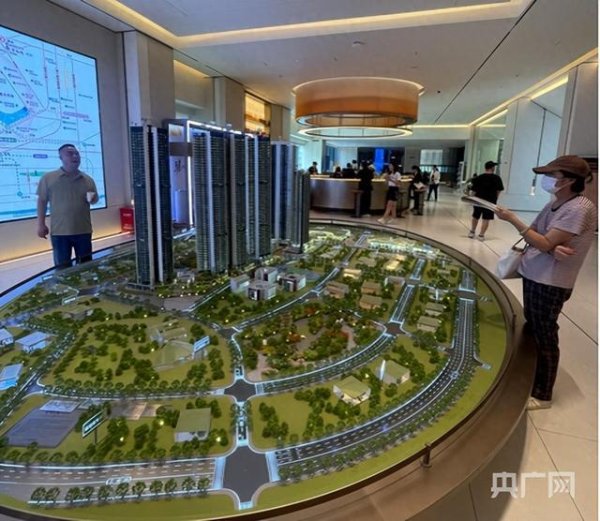 售楼处从抢购到冷清！“保安喷辣椒水赶人”后续