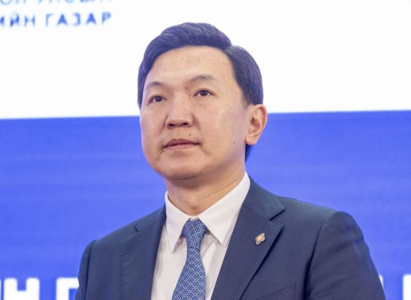 不再奢望“空运稀土”给美国？蒙古新总理上任即转向，重提4年前与中方约定
