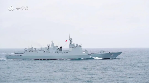 159日喀则舰曝光: 官宣9艘同型舰入列, 052D型防空舰规模已达35艘?